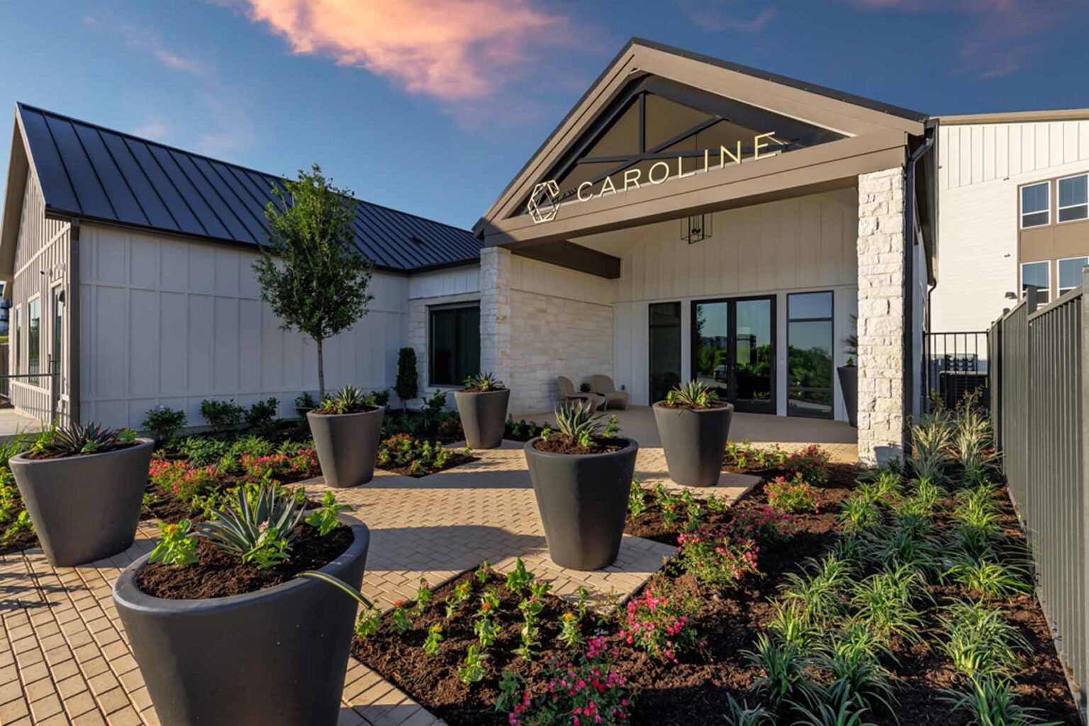 View Photos & Videos Apartments for Rent Caroline